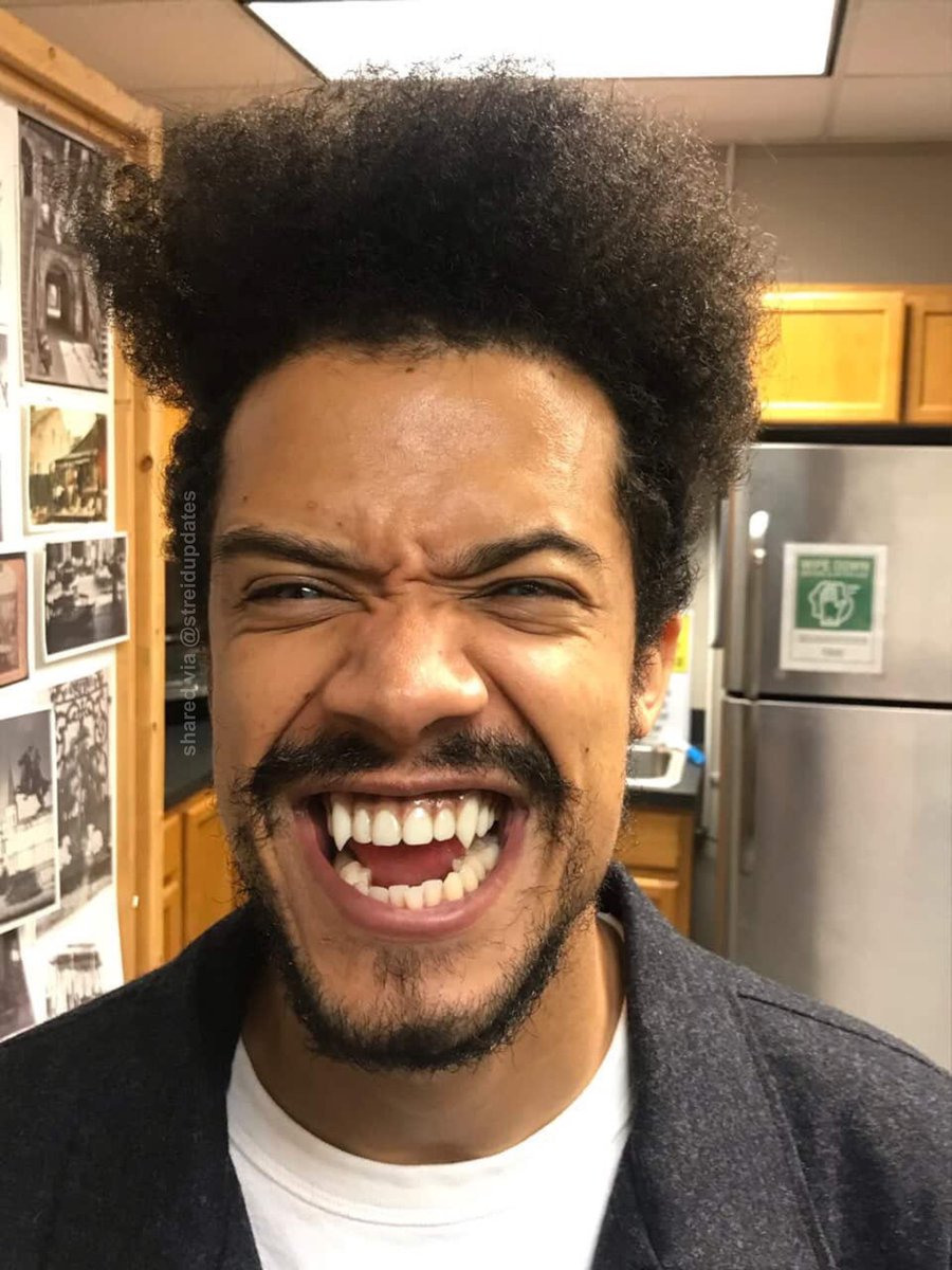 Ἄρτεμις tweet media