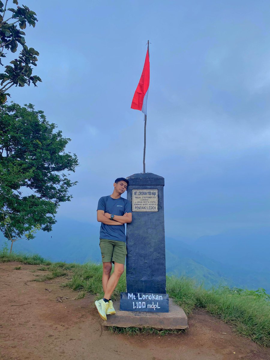 putu2221's tweet image. Mumpung libur kan ya,, 🫠🫠 #Sidoarjo #Mojokerto