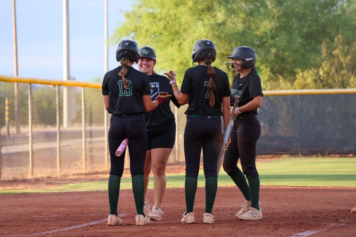 MikaelaJ2028's tweet photo. #11 Video is a little long but the commentary is the best! 
@AZStormFastptch 
@HerdSB @mzerkleee @AlyHarrell @RileyBlampied @DrewCalloway6 
@GCU_Softball 
@coach_heard @OmahaSB 
@CoachPinkerton @milaysiacorrynn @CycloneSB 
@Drew_Rich1221 @IdahoStateSB 
@MizzouSoftball @CoachLarissaA @epsteinhitting @CoachJayGwyn