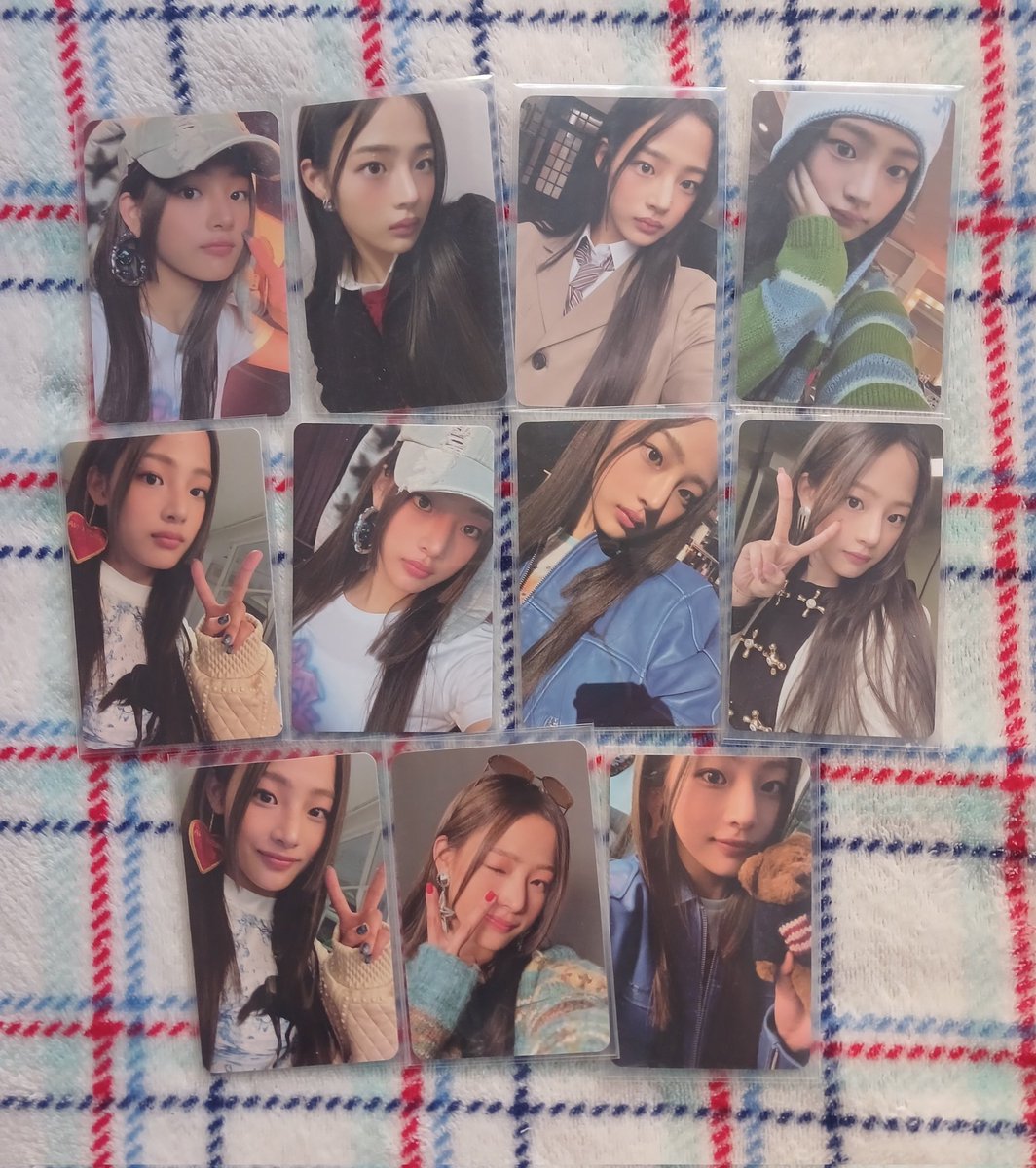 miguin1237's tweet photo. NEWJEANS QUITTING SALE

Newjeans PC set (mostly Minji) — Php 2500 (nego)

- pcs are as set only but can be shipped to diff. addresses (u can host hatian)

DM FOR INQUIRIES

🏷 wts lfb ph newjeans minji hanni haerin jersey buckethat egg sg2025 sg25 sg2023 sg23 headphones omg https://t.co/f87FJ1x1fz