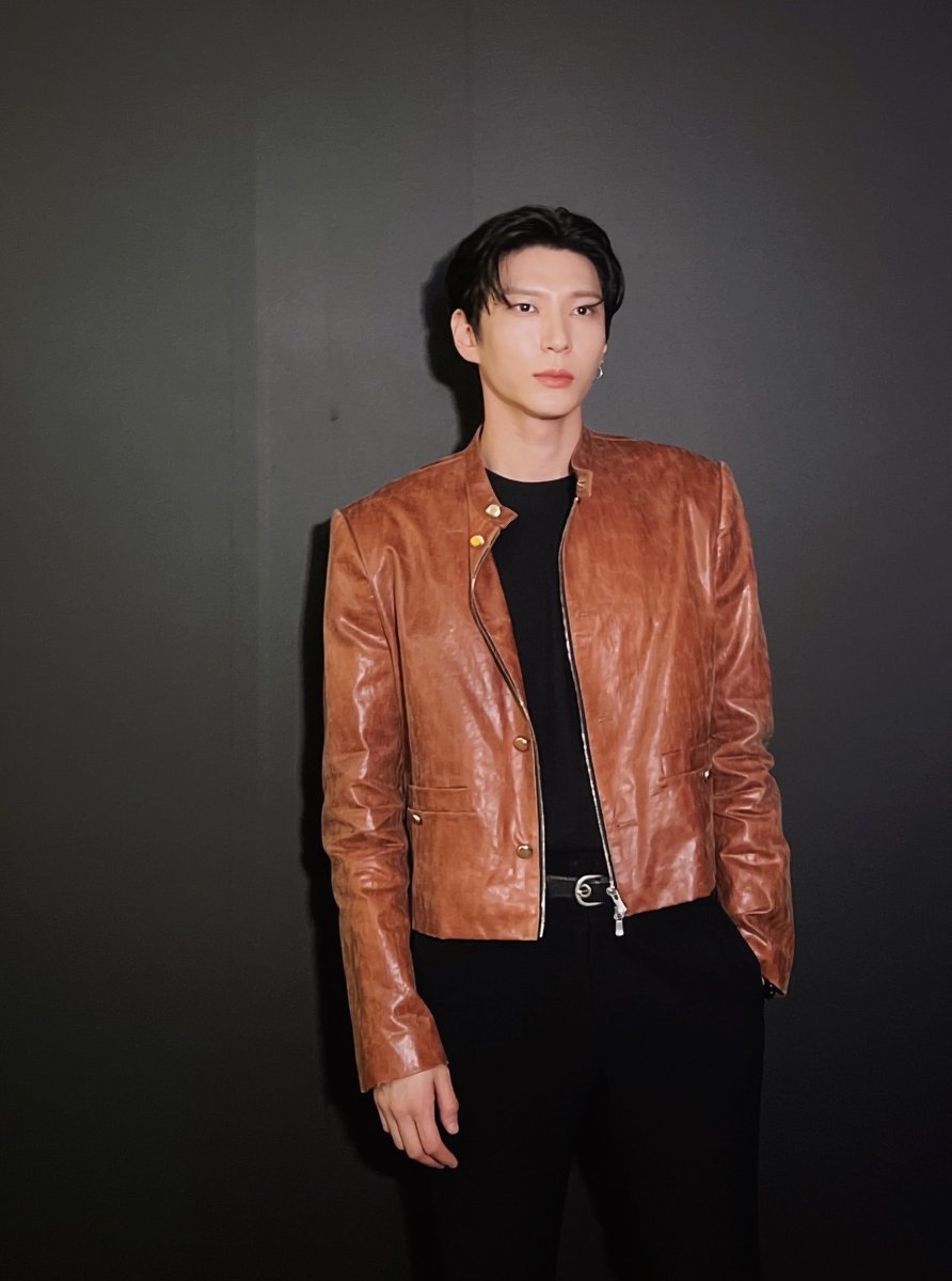 LEO 정택운 tweet media