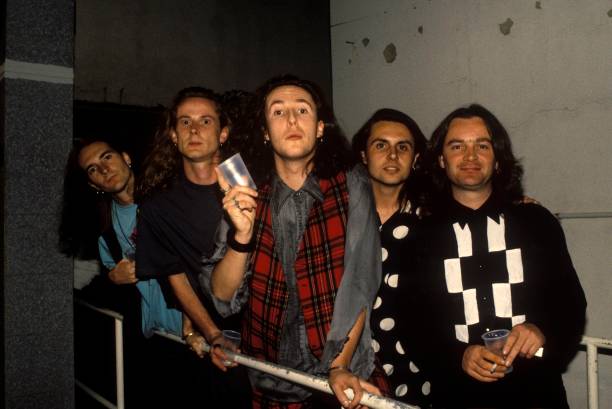 PunkAndNewWave tweet media