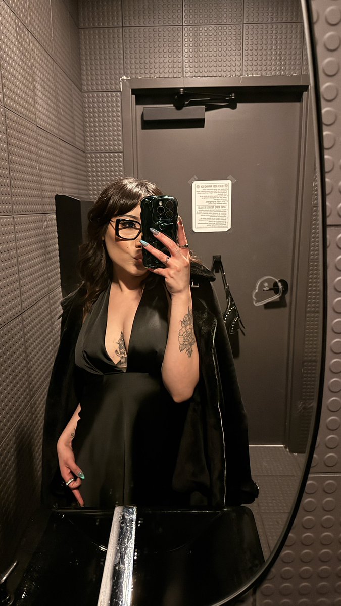 𝖞𝖊𝖘𝖎 ᨳ᭬ . . tweet media