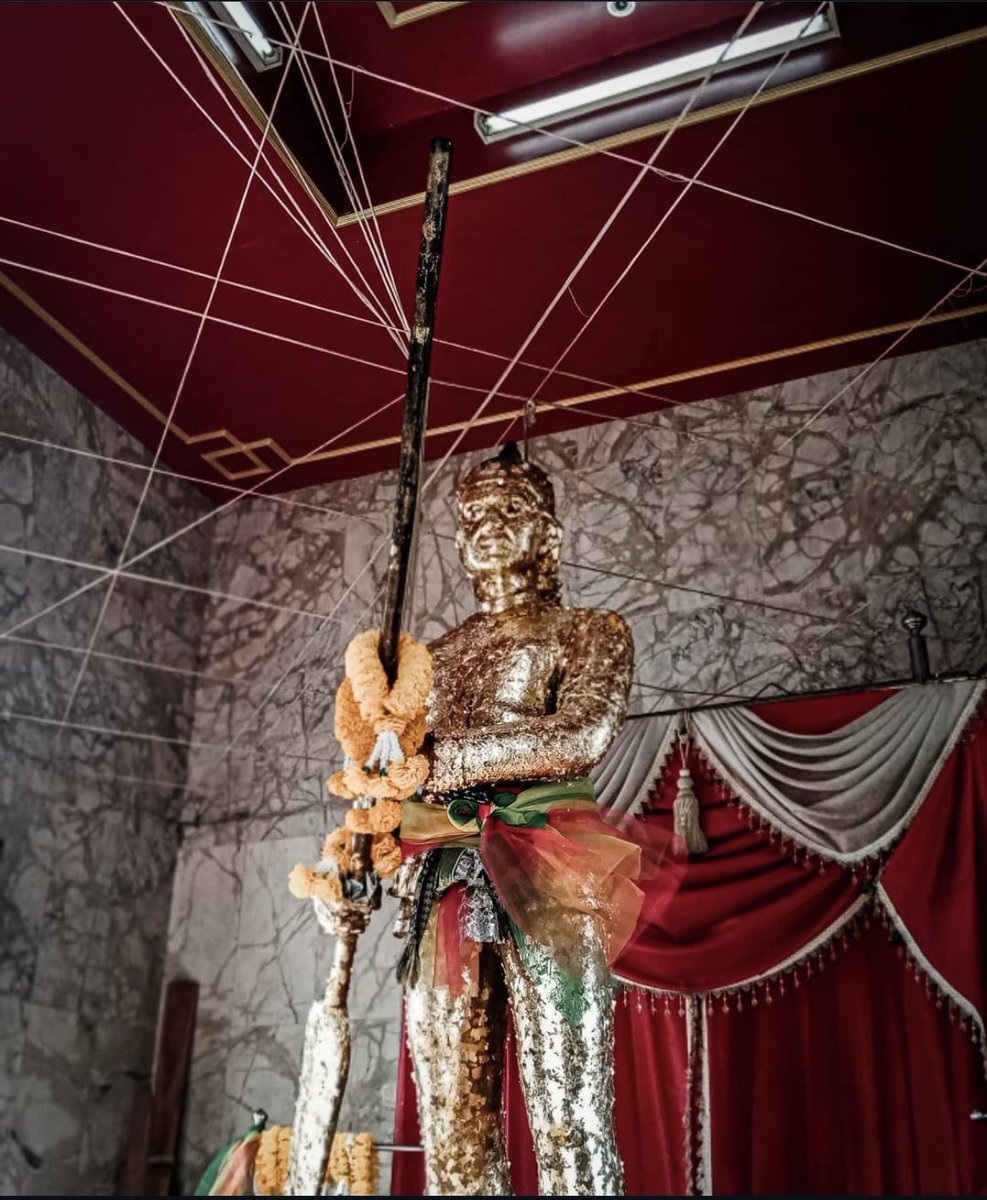 ผการิญญ์ Phakarin tweet media