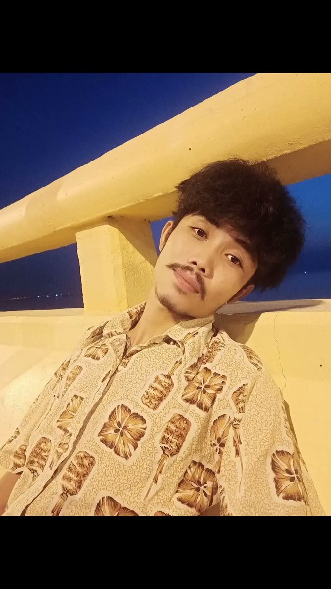 M a n 👀👻 tweet media