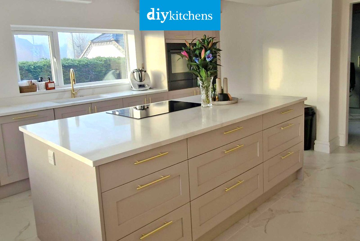 DIY Kitchens tweet media