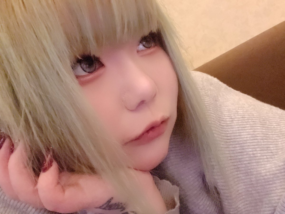 ヤニカスちゃん tweet media