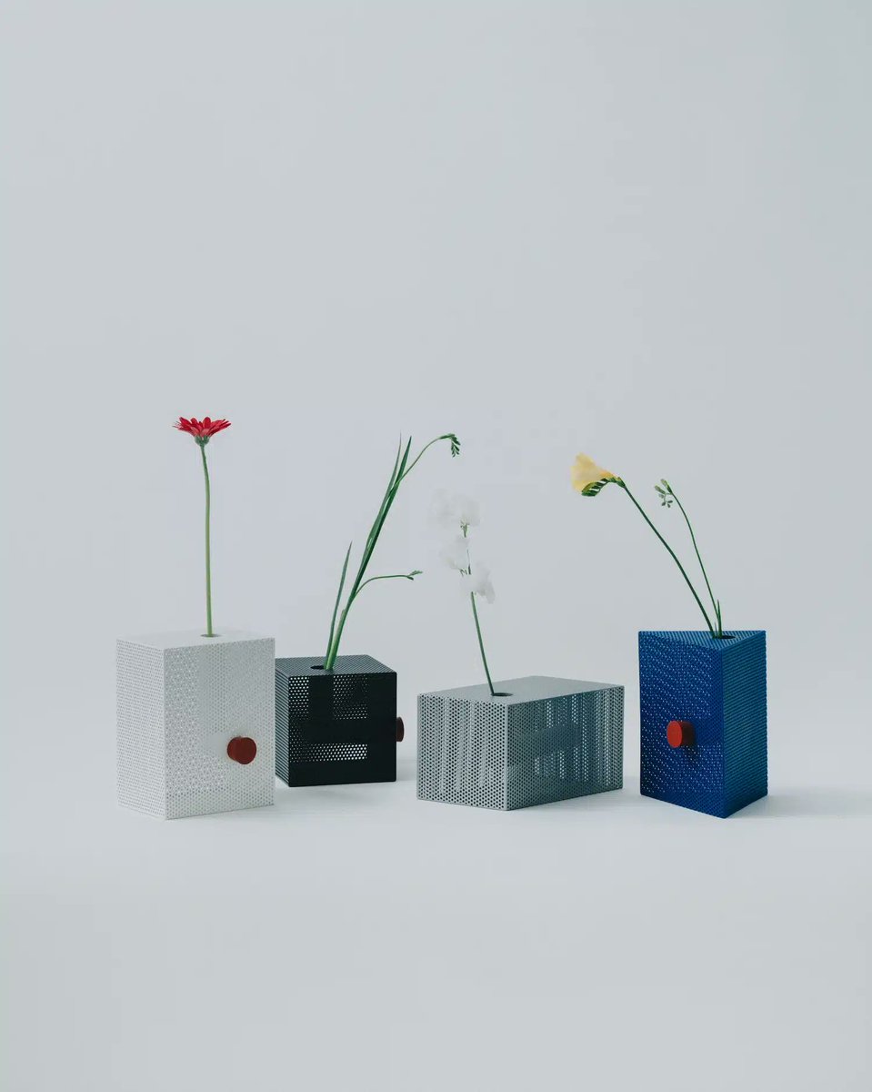 espritdesign's tweet image. Punching Block : EETAL × monoya transforment la tôle perforée en objet de perception

blog-espritdesign.com/deco/vase/punc…

#design #steel #espritdesign