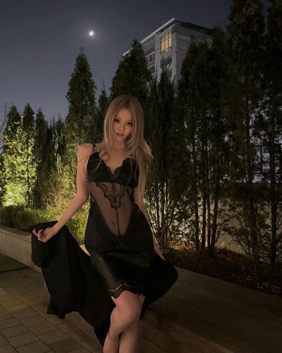 미녀사진저장계 tweet media