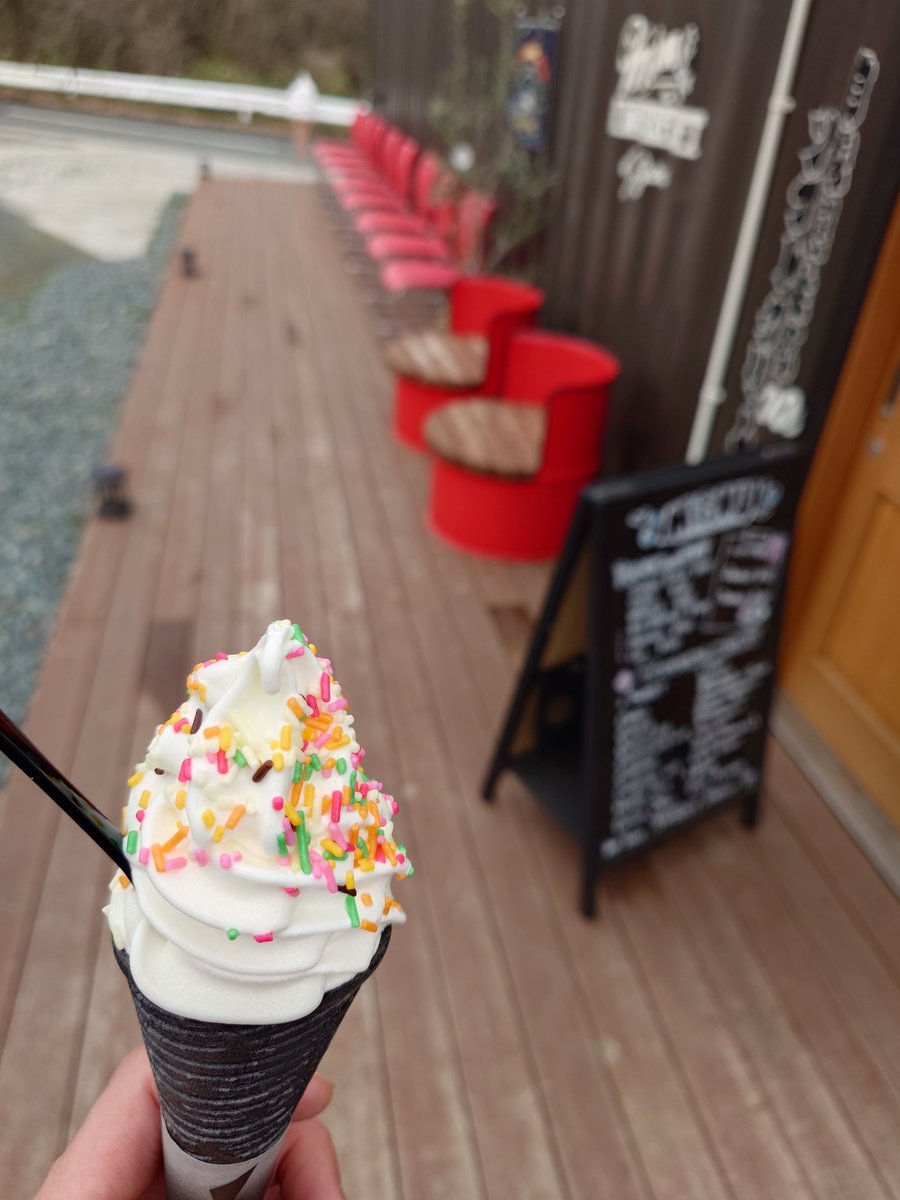 かちゅや@雪遊びシーズン tweet media