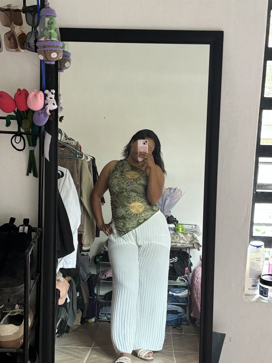 Lizza Sarguth tweet media