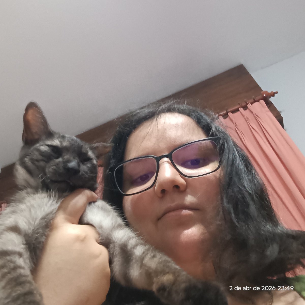 _rocio_20's tweet photo. Ok, el día de ayer me dieron el beso más tierno y chistoso del mundo. Cómo se sigue después de eso? Quiero más 😭 https://t.co/0HubNrhOUr