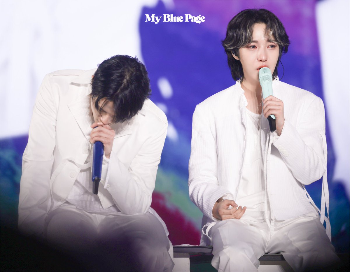 ᴍy ʙʟᴜᴇ ᴩᴀɢᴇ tweet media