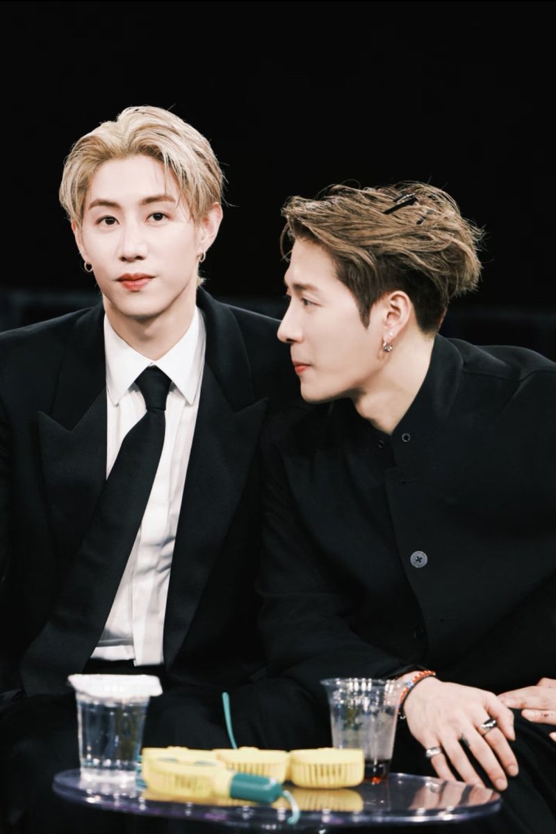 Worldwide Mark Tuan tweet media