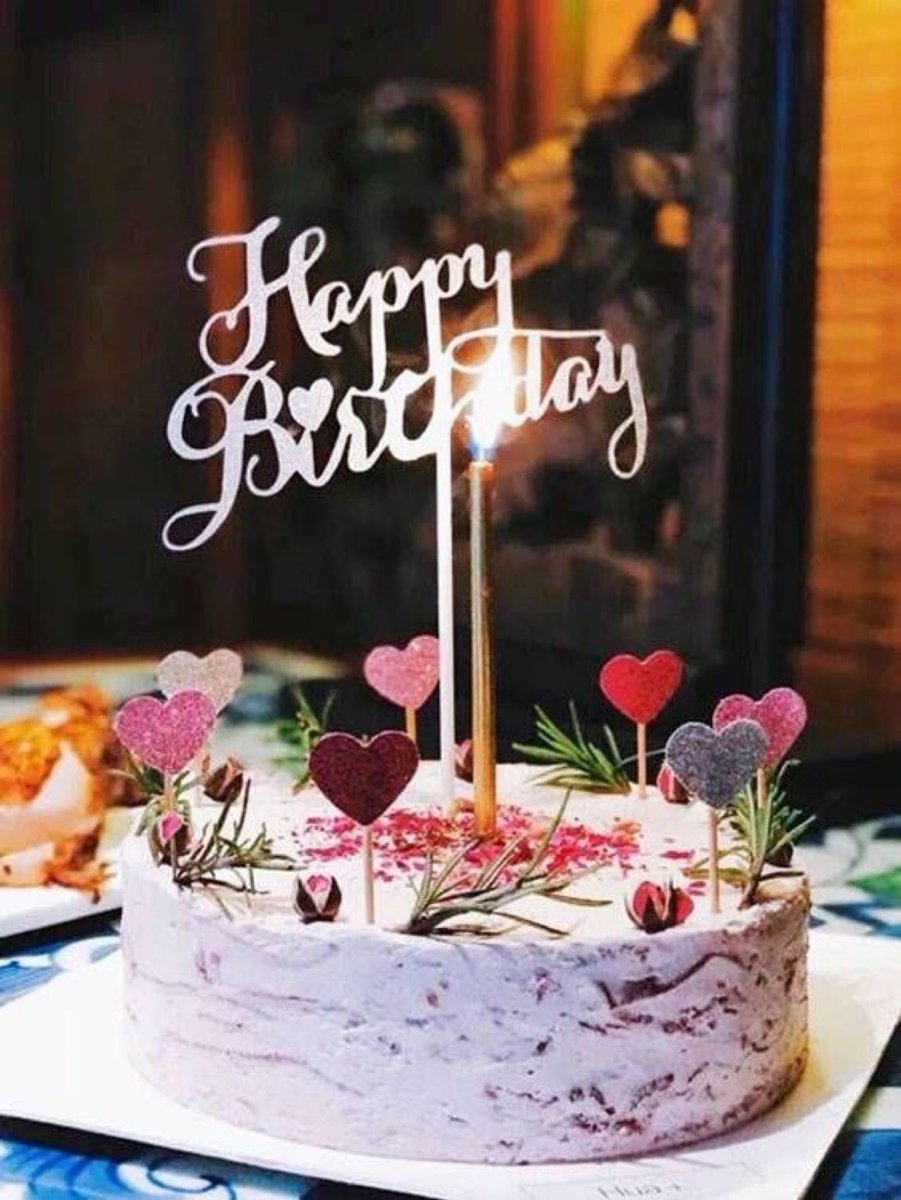 Iam_Mudasir1's tweet image. Happy Birthday in advance @hussain786_fkh 🎉✨  
May your coming year be filled with happiness, success, and endless blessings. May every dream you have turn into reality and every day bring you closer to your goals. Stay blessed , stay strong, and keep shining! 💫  🎂
#Hero