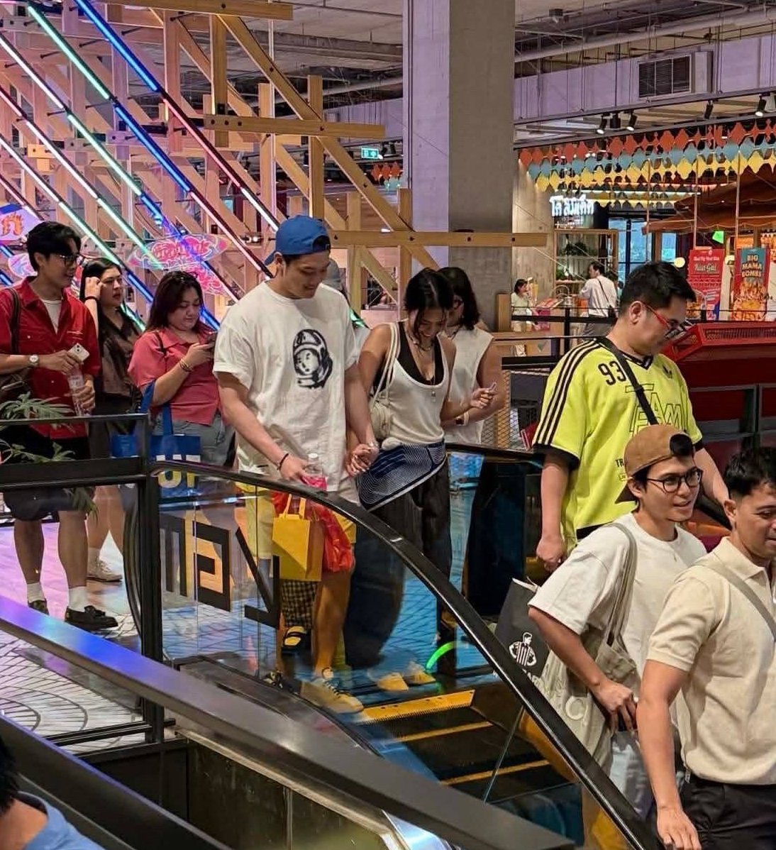 Elena ִֶָ𖤐🦋 tweet media