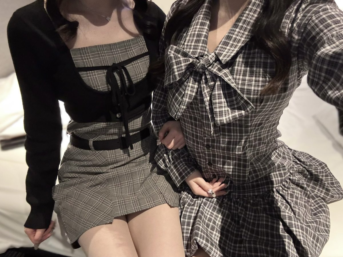 4𝑟𝑖 tweet media