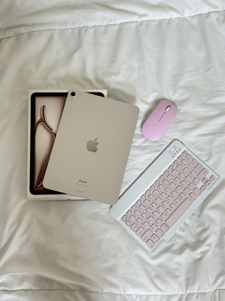 nattaaalia_ tweet media