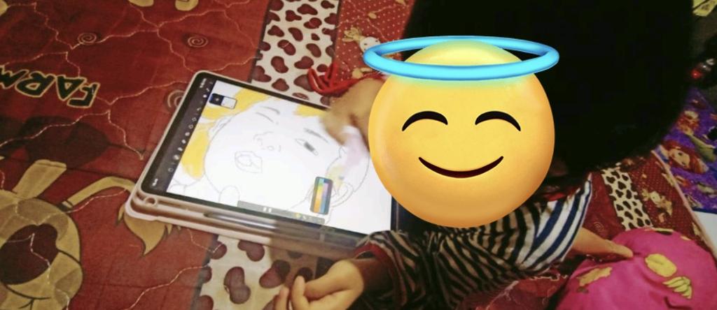 JujurSpill's tweet photo. @unicefess For better eye comfort dgn tüv rheinland certified baiknya pilih honor pad 9 (4.9jt). Apalagi buat bocil baiknya pilih ini biar nyaman di mata. Kembaran yu nderr https://t.co/4rUn3kKwze https://t.co/H7B6NTRnAO