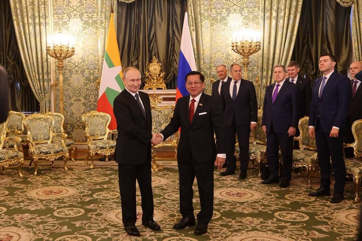 MayWongST's tweet image. #Myanmar pro-#military media announces Min Aung Hlaing is new #President after being voted by MPs. He stepped down March 30 as military chief in order to assume this post. Parliament convened after military held polls in Dec/Jan widely slammed as fraudulent as civil war continues