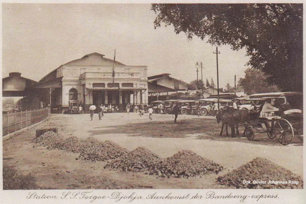 Txt Transportasi Umum tweet media