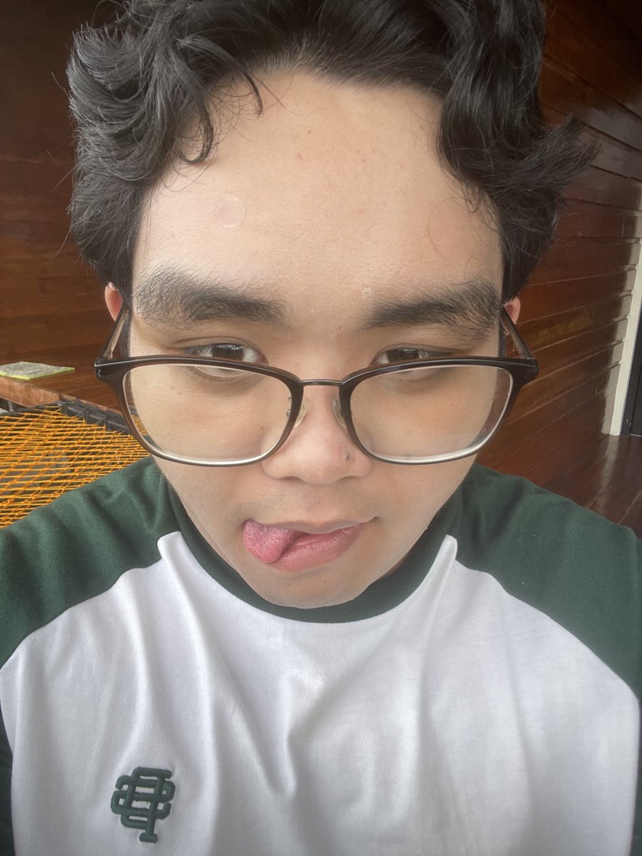 john ᵕ̈ tweet media