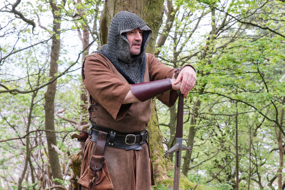 TheWallaceMon's tweet photo. Step into Scotland’s past as our costumed actor performs at the Wallace Monument today &amp; across Easter weekend.⚔️
Discover who William Wallace was. All performances last approx. 15 minutes &amp; are FREE! 🏴󠁧󠁢󠁳󠁣󠁴󠁿
Find out more: https://t.co/nlNWXfx0Cz https://t.co/0oDnus6jms