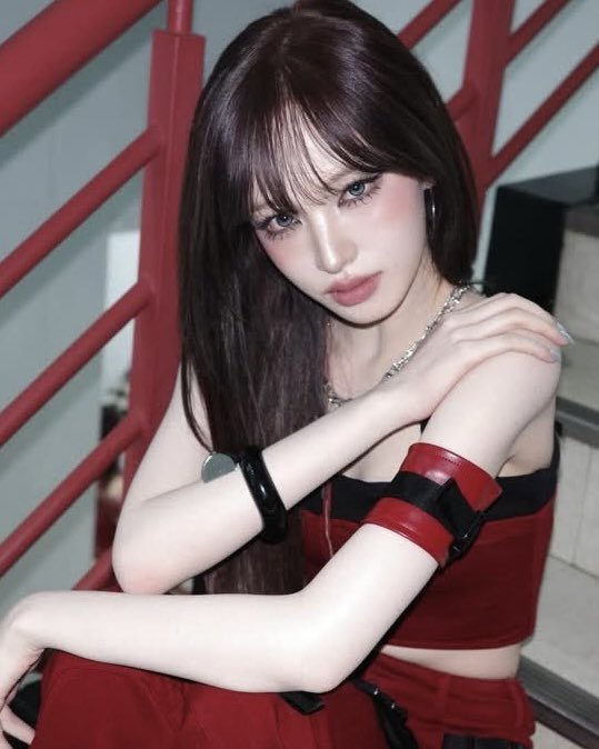 𝜗𝜚⋆₊˚ tweet media