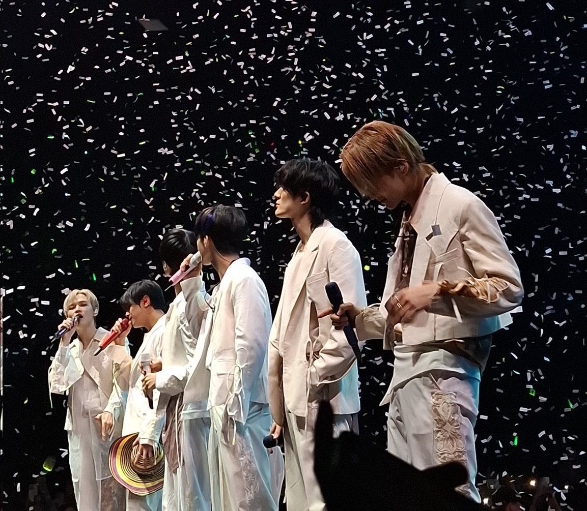 박백발 tweet media