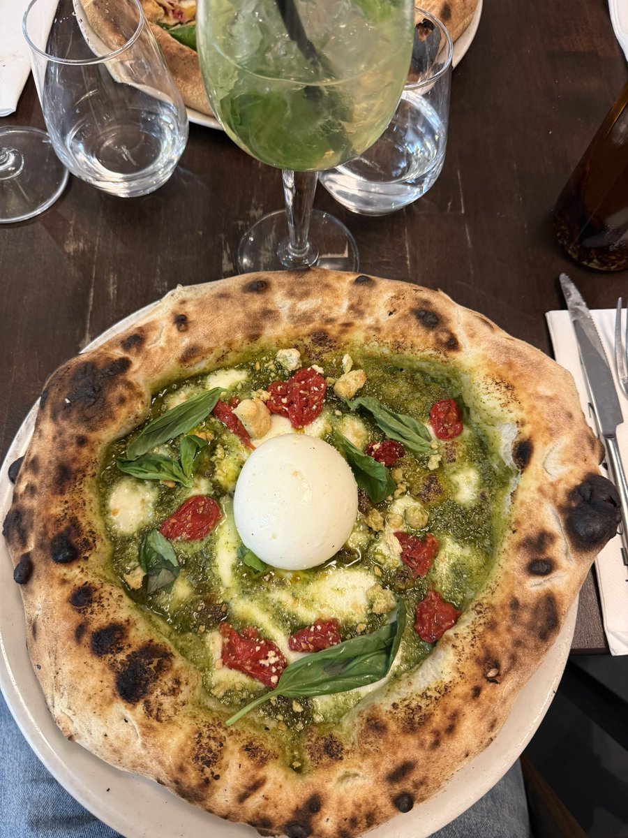 Axel 🦅 tweet media