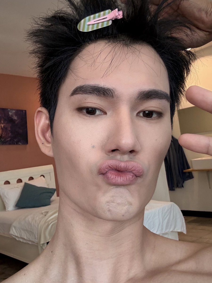 PoohPavel Official TH tweet media