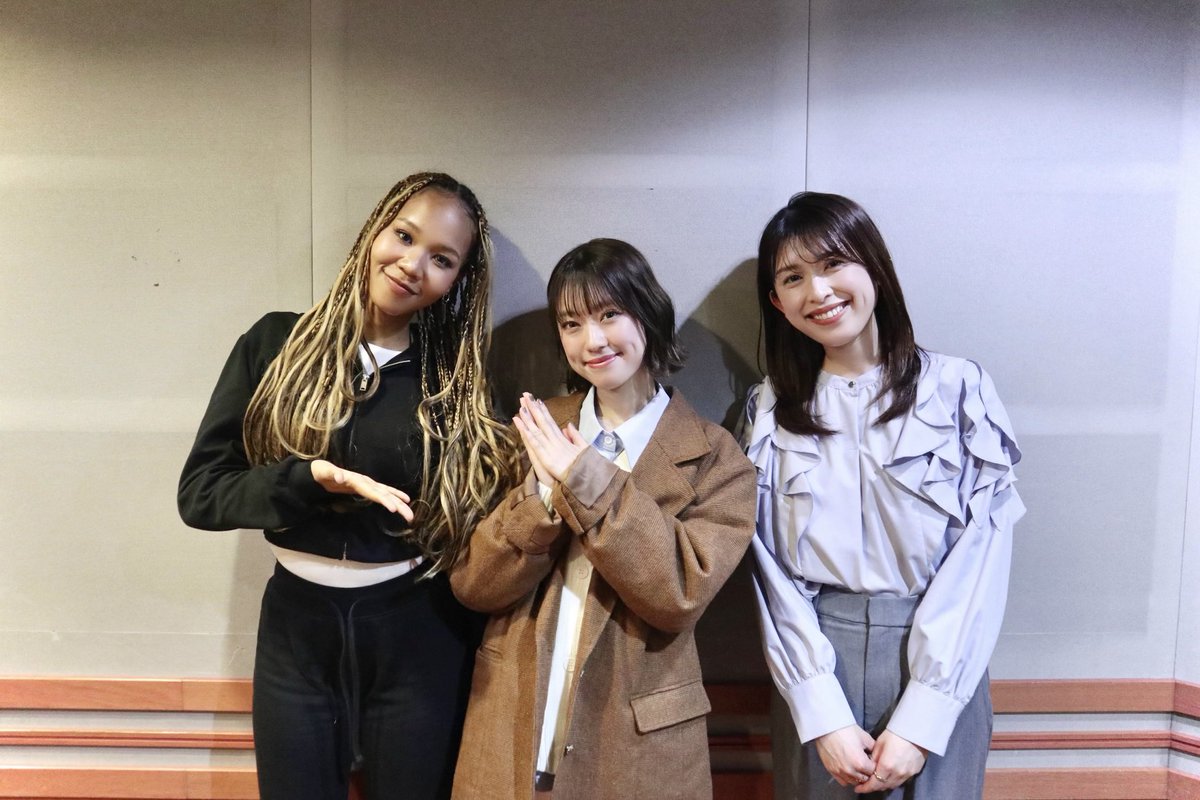 【ラジオ情報📻】
アサヒ＆miyouが出演✨
ぜひお聴きください！

FM NORTH WAVE（北海道）
「ドンクモデルの聴かさるラジオ 」

〈4/6（月）15:30-16:00放送〉
▼ fmnorth.co.jp/donkmodel/

Zeppツアーはこちらから🔥
▼ lgm-tour.com/zepptour2026/

#ドンラジ #リトグリ
#リトグリ_全力REALLIVE