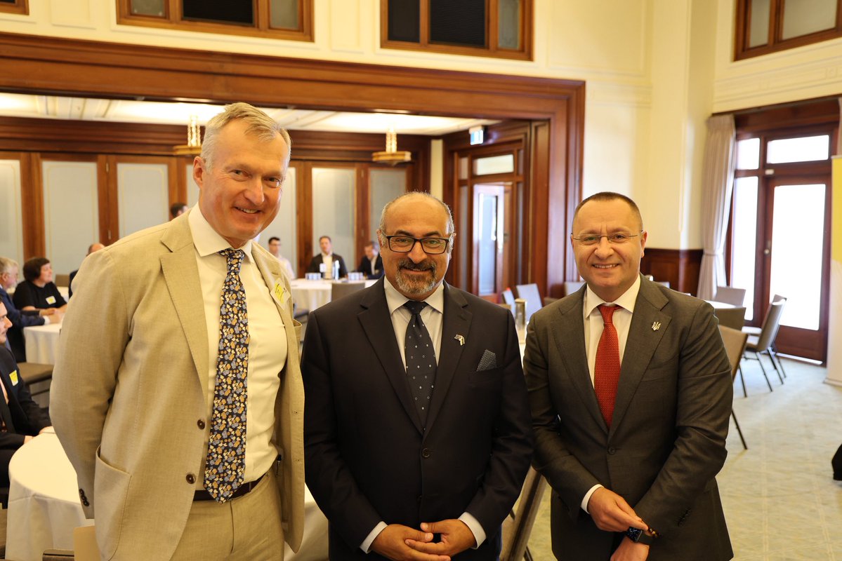 Vasyl Myroshnychenko tweet media