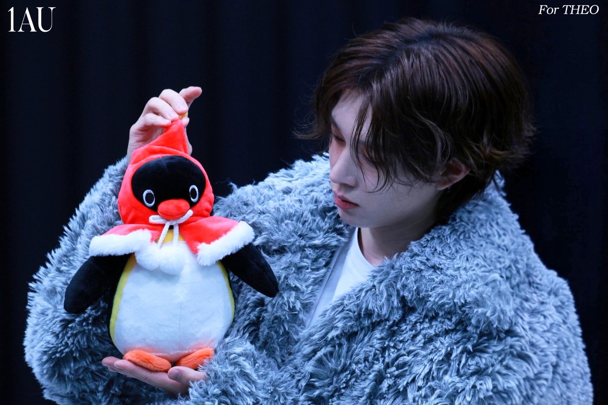 𝟏𝑨𝑼 tweet media