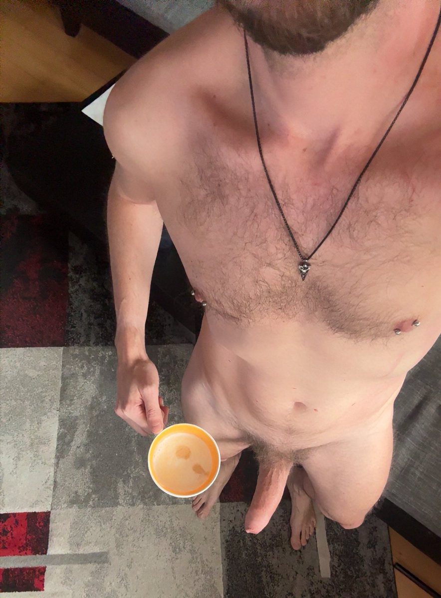 Pup Hughie tweet media