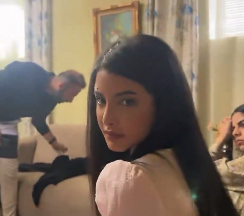 ارين tweet media