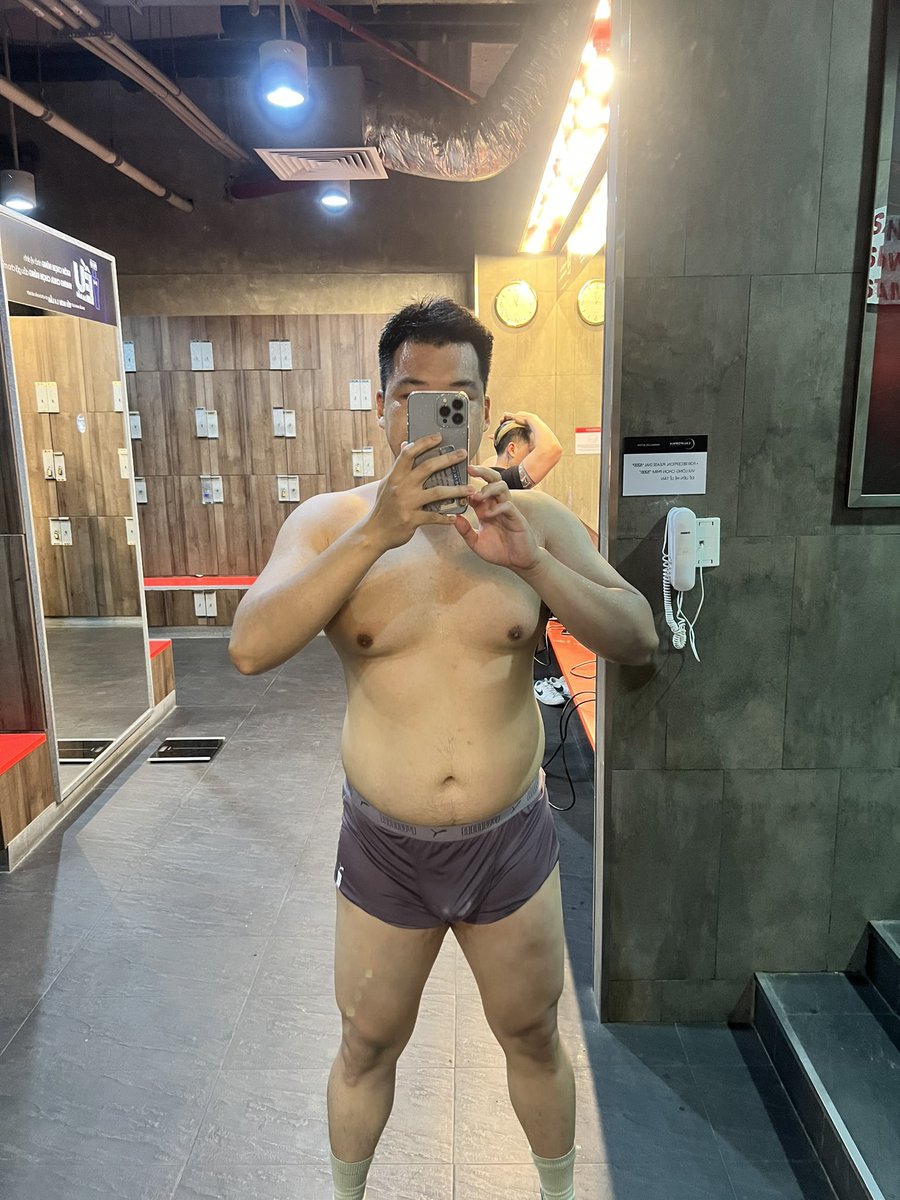Thonghm tweet media