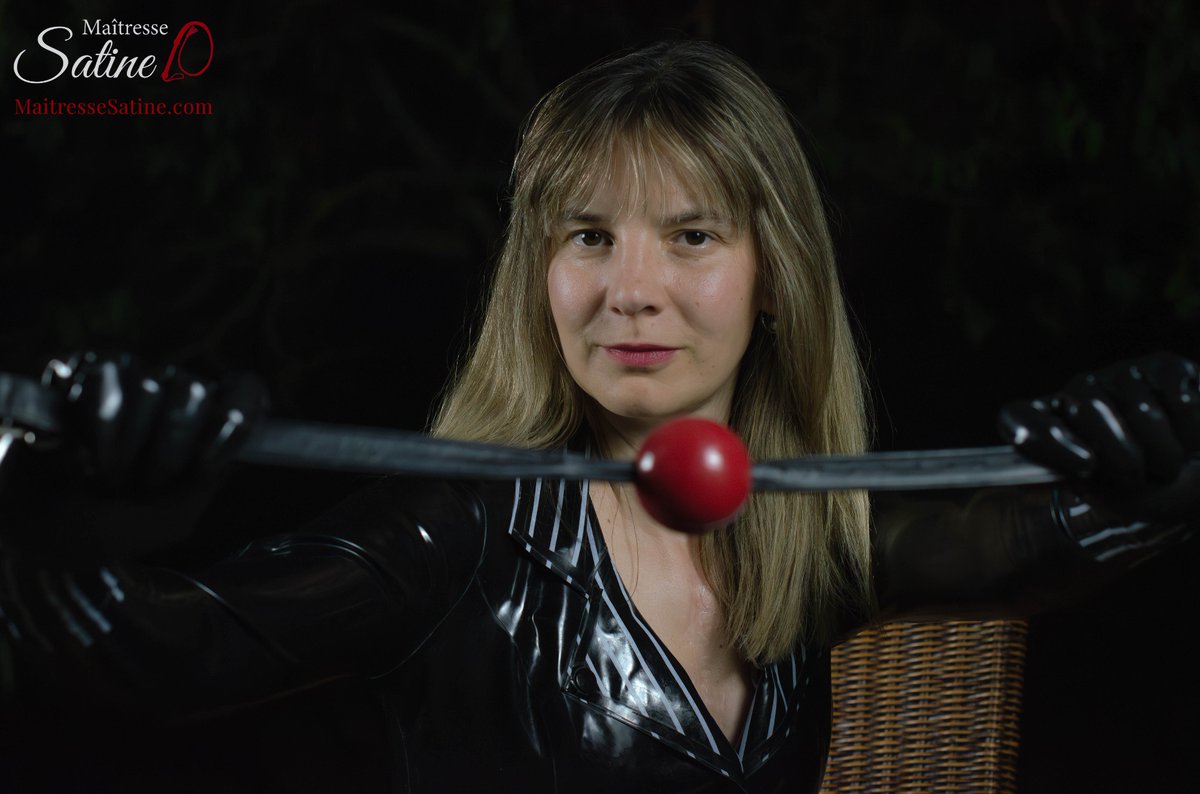 👑Maitresse Satine👑 tweet media