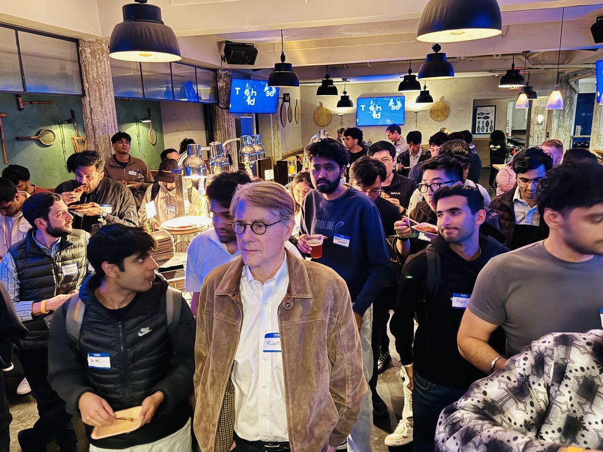 Junfan Zhu 朱俊帆 tweet media