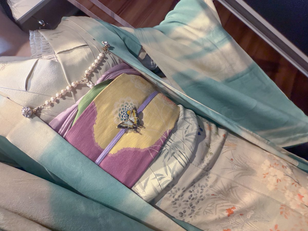 よる●YORUnoMORI● tweet media