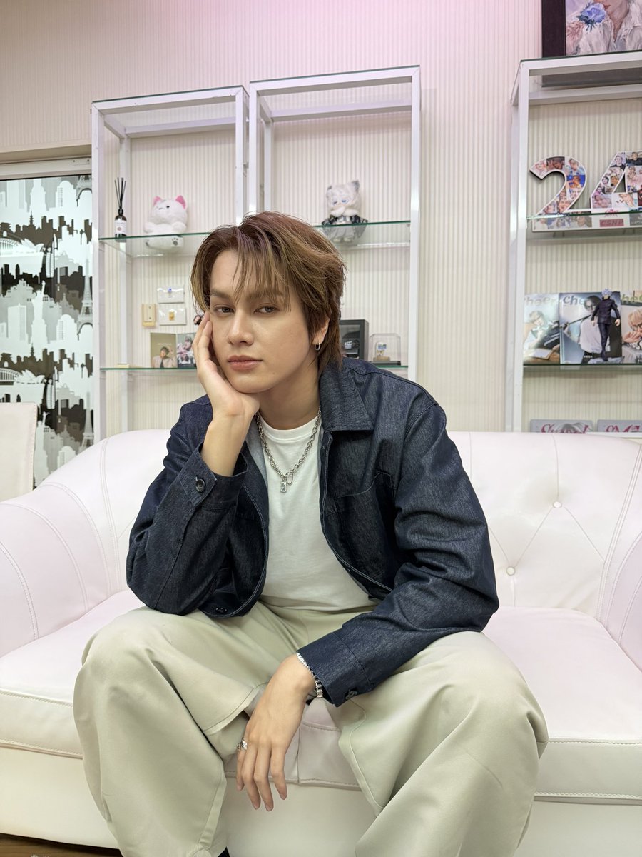 T-POP UPDATE tweet media