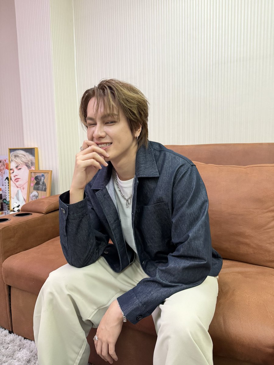 T-POP UPDATE tweet media