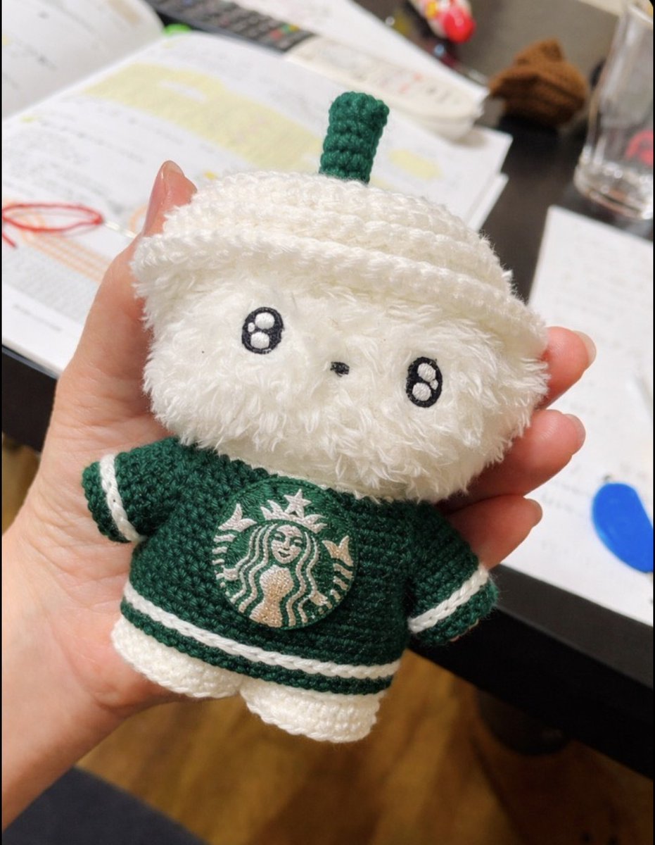 スタバに変身😆w