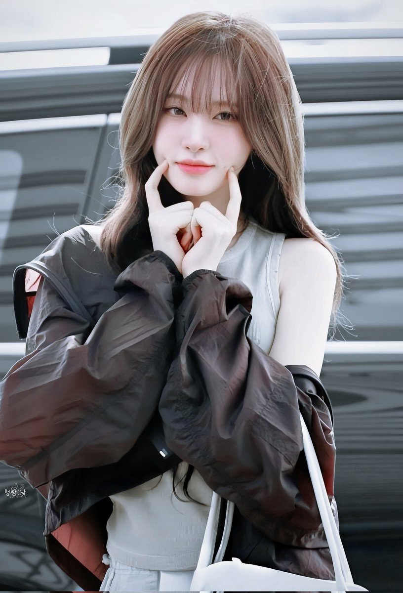 _uyeon^ tweet media