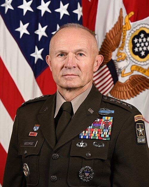 InsiderGlobal_N's tweet image. 🇺🇸🇮🇷Pentagon chief Hegseth demanded that US Army Chief of Staff General Randy George immediately resign.

There are two options here - either this is a scapegoat hunt for the failure of the war plan against Iran. Or Randy George opposed the plans for a ground operation in Iran,
