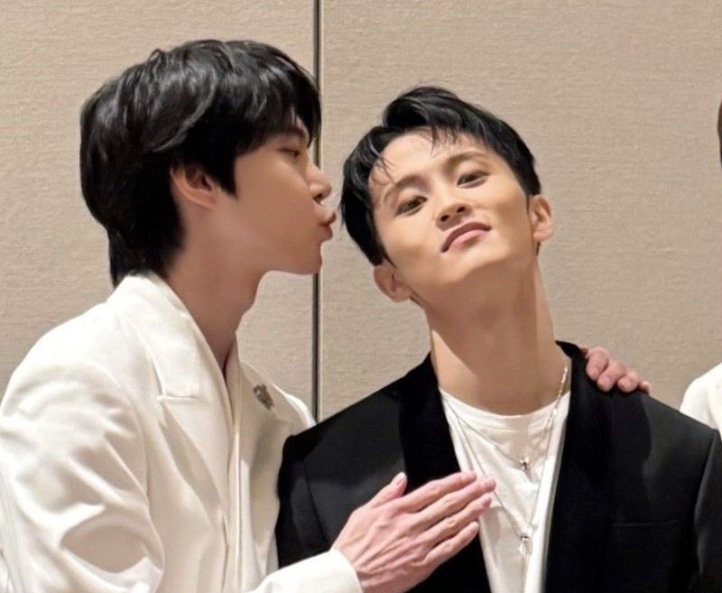 มูมู่จอง ໒꒱ tweet media