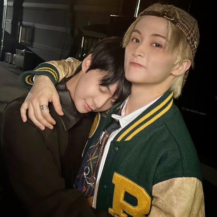 มูมู่จอง ໒꒱ tweet media
