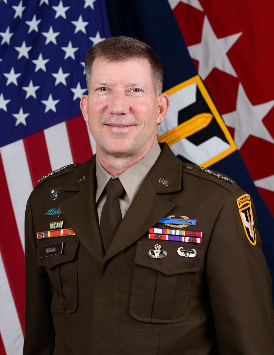 mysteryWN's tweet image. 🔴🇺🇸EEUU - #ULTIMAHORA
🚨🤔EL SECRETARIO DE GUERRA DESTITUYE A DOS GENERALES MAS...

Se acaba de conocer que ya no solo se trata del general de 4 estrellas Randy George, jefe del Estado Mayor, sino que otros dos generales, el general David M. Hodne, un ex Ranger del Ejército que