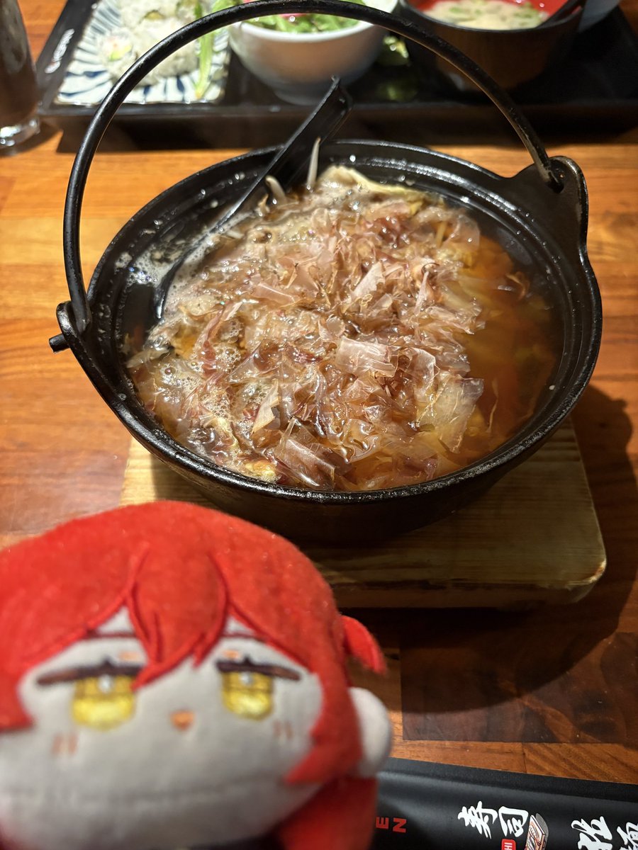 timely himmy tweet media