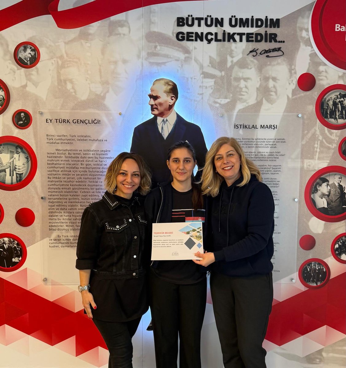 bkcicekli's tweet photo. 2026 Emerging Innovator Awards’ta gurur verici bir başarı! 🌍✨

Sevgili öğrencimiz Ayça Naz Kurt, dünyanın dört bir yanından başvuran öğrenciler arasından seçilerek topluluğunda fark yaratan en iyi 100 lise öğrencisinden biri oldu. Gurur duyuyoruz❤️💙 https://t.co/Hkz6OYK4w9